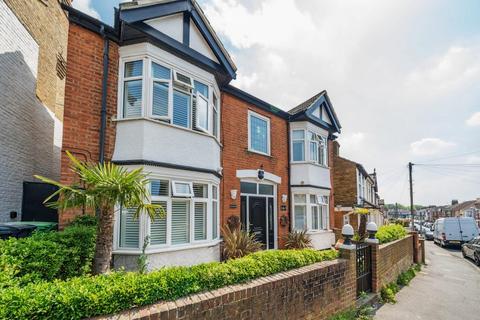 4 bedroom detached house for sale, Slough,  SL1,  SL1