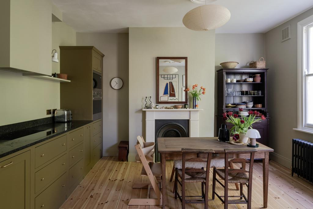 280657 - Greenwood Road, London E8 - high res -...