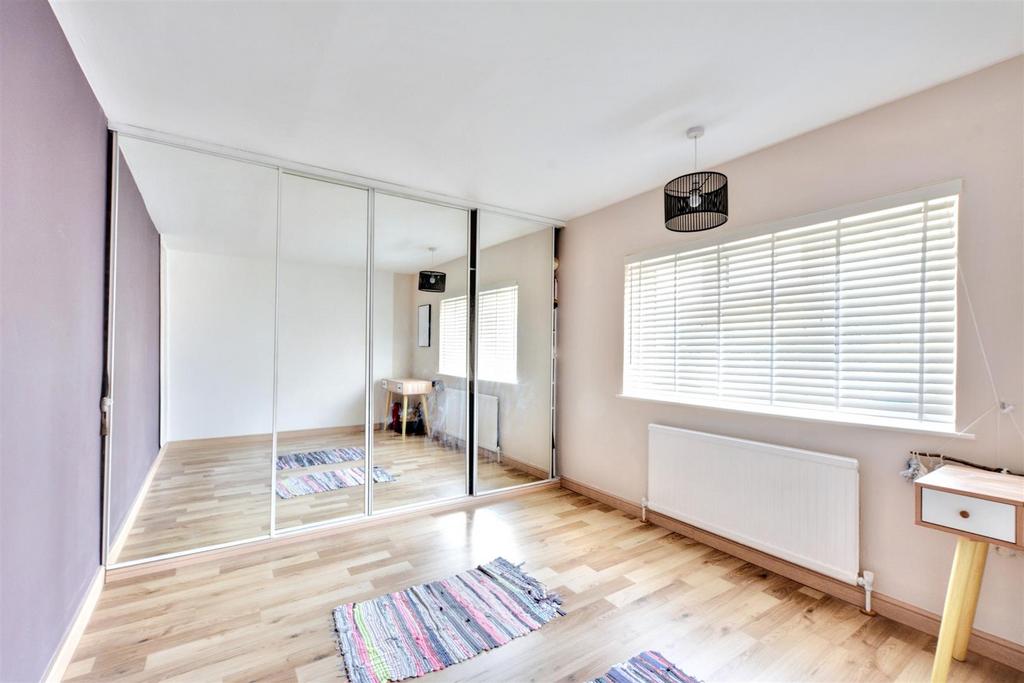 Bedroom 2 1.jpeg