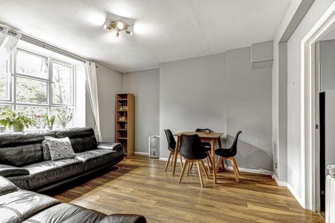 Rotherhithe Street, London, SE16