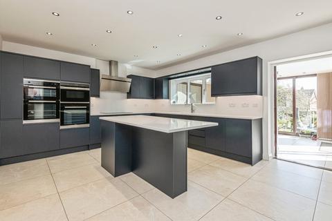 5 bedroom detached house for sale, Water Royd Lane, Mirfield WF14