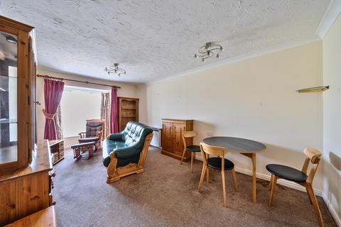 1 bedroom retirement property for sale, Radbourne Court, Kenton, HA3 0BQ
