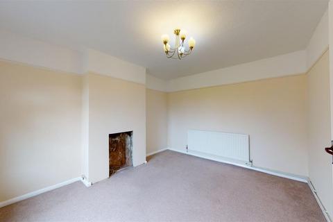 2 bedroom bungalow to rent, Stanley Road, Broadstairs, Kent, CT10