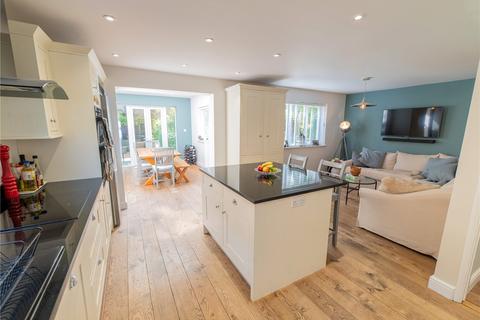 Maples Palm Hall Close, Winchester, SO23 0JL