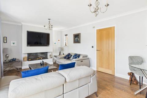 48 Boconnoc Avenue, Callington, PL17 7TW