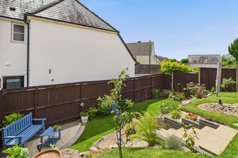 48 Boconnoc Avenue, Callington, PL17 7TW
