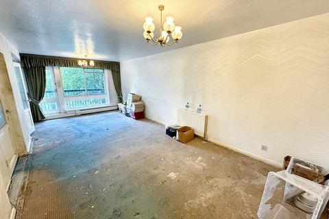 undefined, Pinfold Court, Whitefield, M45