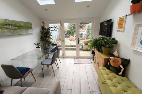 4 Benslys Drift, Halesworth, IP19 8RS