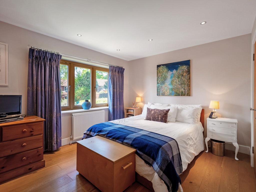 Bedroom 5