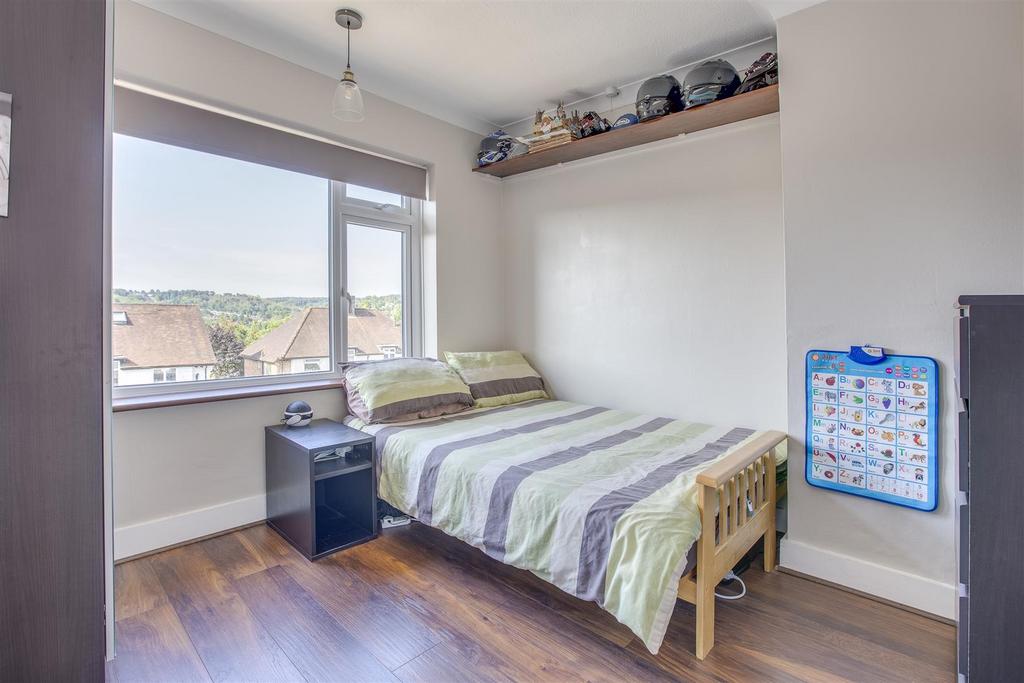 37 Southfield Road, HP13 5 JZ-2.jpg