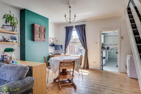 2 bedroom semi-detached house for sale, Frampton Road, Gloucester, GL1 5