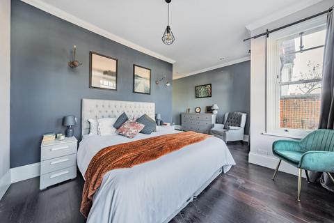 undefined, Park Avenue South, Crouch End, London, N8
