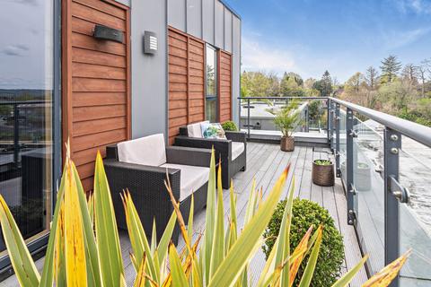 2 bedroom penthouse for sale, London Road, Sevenoaks, Kent