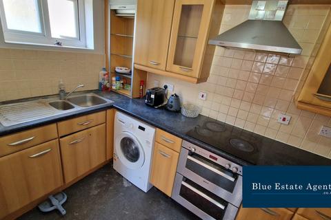 31 Dominion Close, Hounslow, TW3 1PJ
