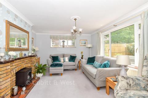 3 bedroom detached house for sale, Copthorne Road, Felbridge, West Sussex
