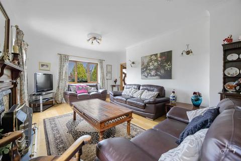 undefined, Llanrhidian, Swansea