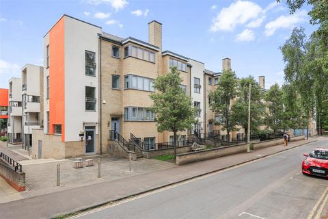 28 Fitzwilliam Road, Cambridge, CB2 8BN