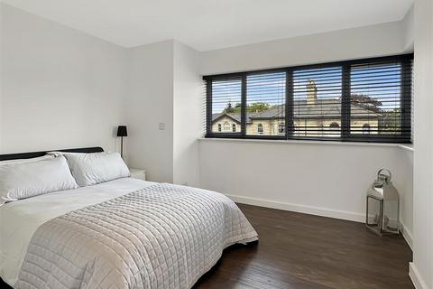 28 Fitzwilliam Road, Cambridge, CB2 8BN