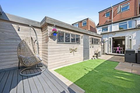 7 Hillview Road, Sutton, SM1 3NS