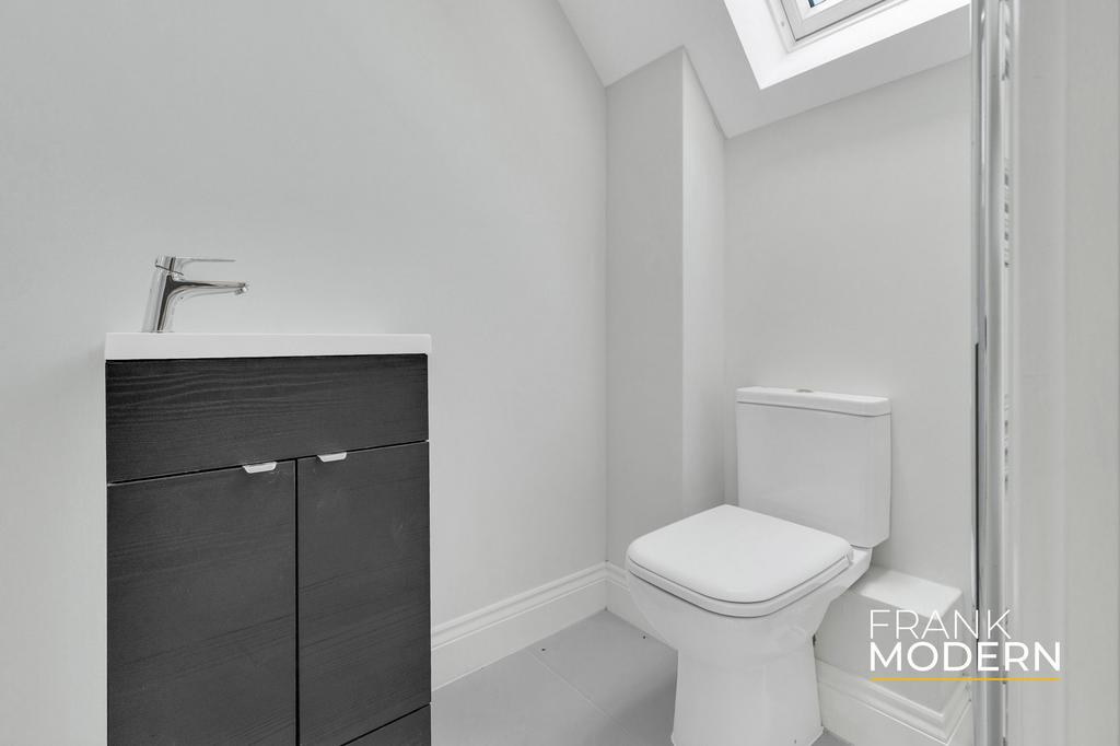 Bedroom One En-Suite