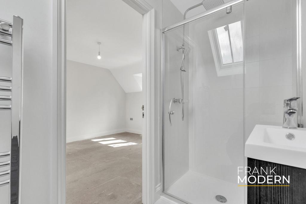 Bedroom One En-Suite