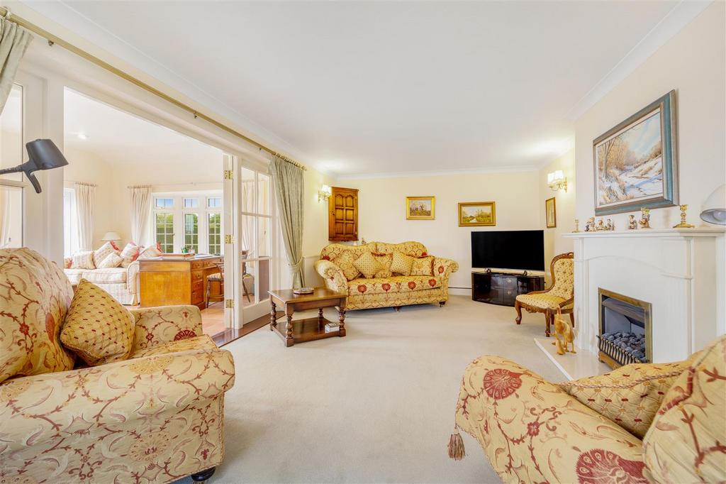 Langley House (Kirton)-17.jpg