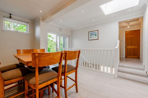 24 Cartsbridge Road, Clarkston, Glasgow, G76 8DH