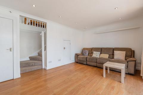 24 Cartsbridge Road, Clarkston, Glasgow, G76 8DH