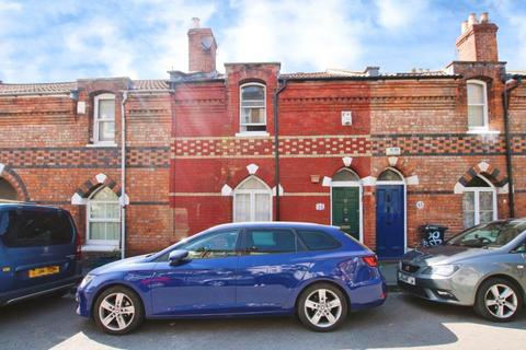 4 bedroom terraced house to rent, North Road, Bristol BS6