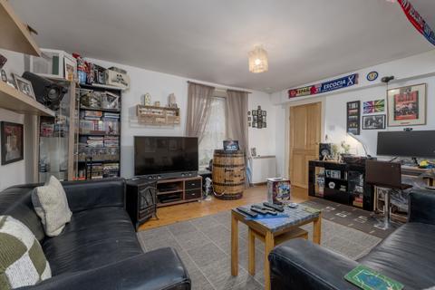 1 bedroom flat for sale, Clarence Street, Edinburgh, EH3 5AE