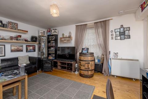 1 bedroom flat for sale, Clarence Street, Edinburgh, EH3 5AE