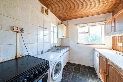 12 Bartram Close, Uxbridge, UB8 3AX