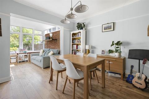 9 Lymescote Gardens, Sutton, SM1 2PN