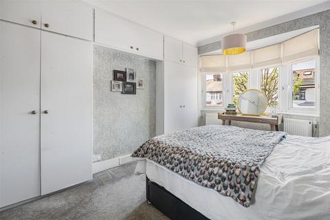 9 Lymescote Gardens, Sutton, SM1 2PN