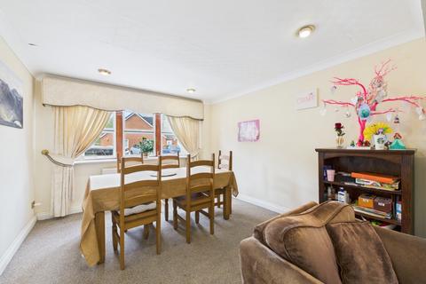 20a Westend Parade, Gloucester, GL1 2RY