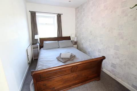 34 Hebble Row, Oakworth, Keighley, BD22 7QZ