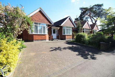 2 bedroom detached bungalow for sale, Station Way, Letchworth Garden City, SG6 3SD