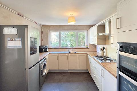 96 Ditchfield Place, Widnes, WA8 8RT