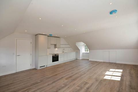 2 bedroom penthouse for sale, Sycamore Road, Amersham