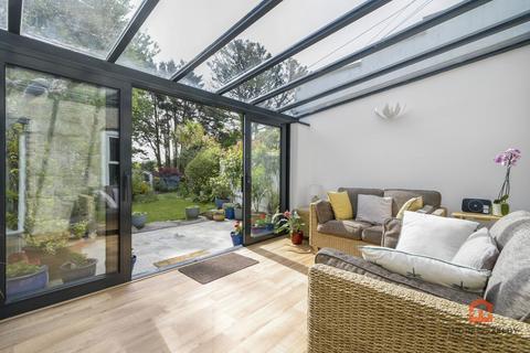 30 Foundry Hill, Hayle, TR27 4HW