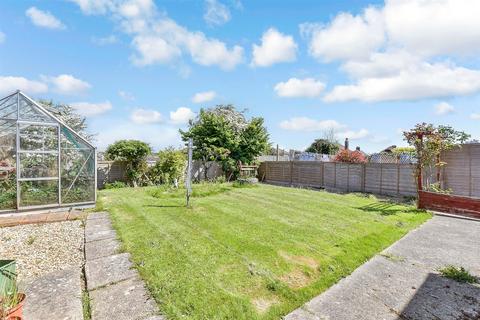 2 bedroom detached bungalow for sale, Foxes Close, Sandown PO36