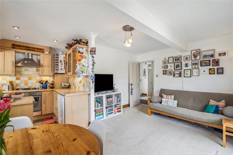 1a Granard Road, London, SW12 8UJ