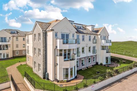 2 bedroom penthouse for sale, Pentire Avenue, Newquay TR7