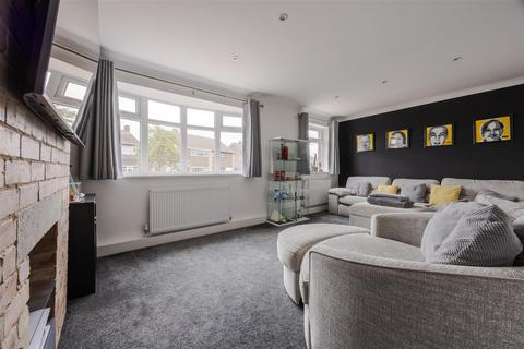 13 Timberland, Scunthorpe, DN16 3QA