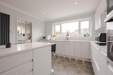 13 Timberland, Scunthorpe, DN16 3QA