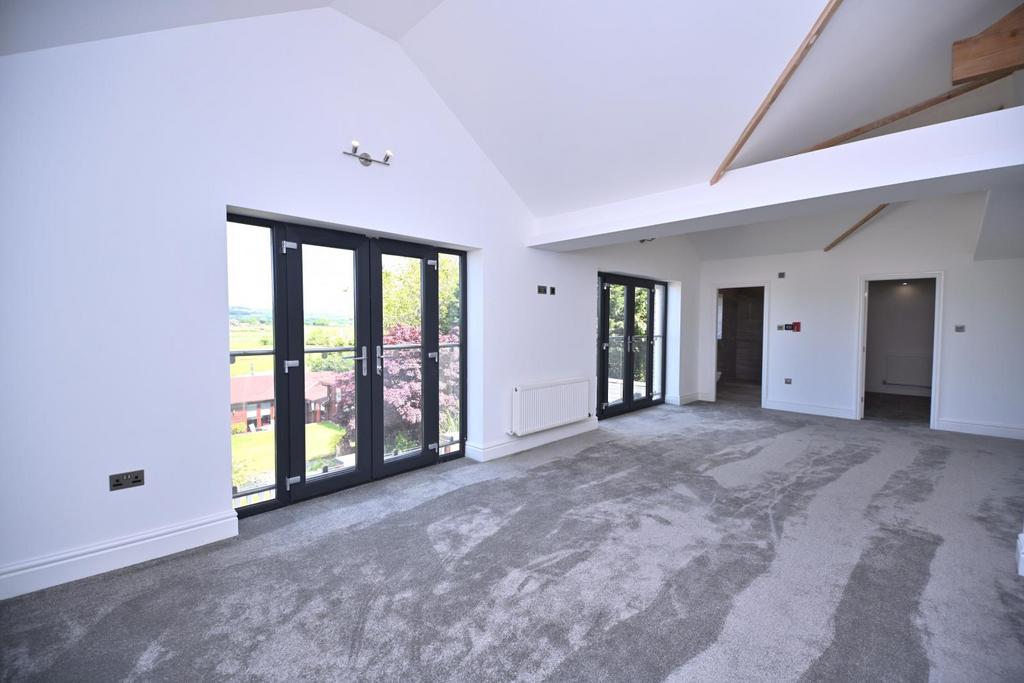 4 Ryecroft Drive, Westhoughton, Bolton, BL5 3 PW