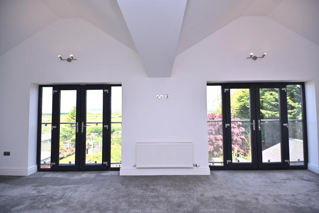 4 Ryecroft Drive, Westhoughton, Bolton, BL5 3 PW