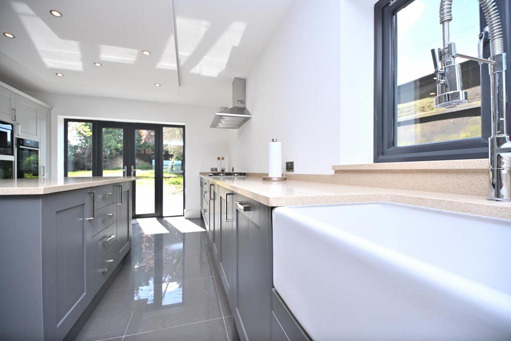 4 Ryecroft Drive, Westhoughton, Bolton, BL5 3 PW