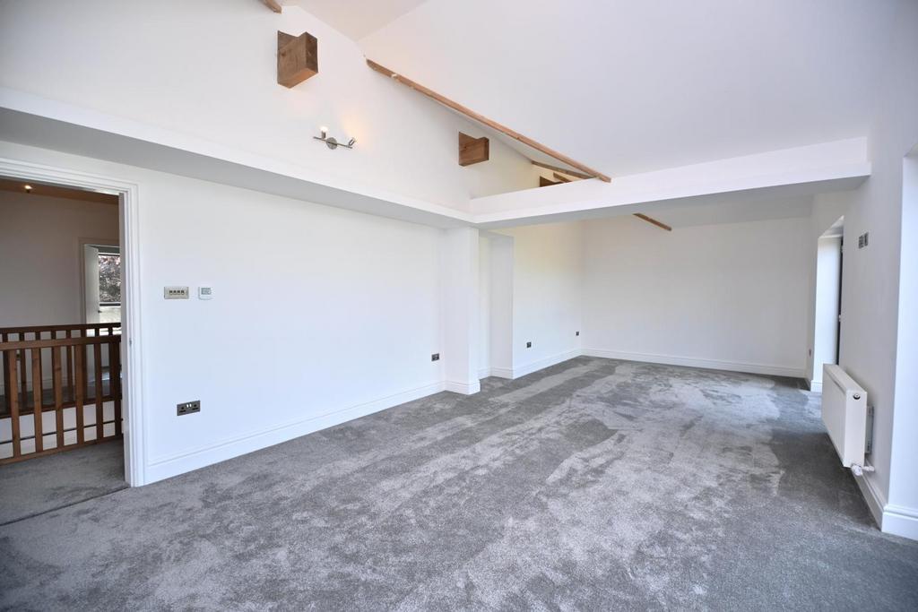 4 Ryecroft Drive, Westhoughton, Bolton, BL5 3 PW