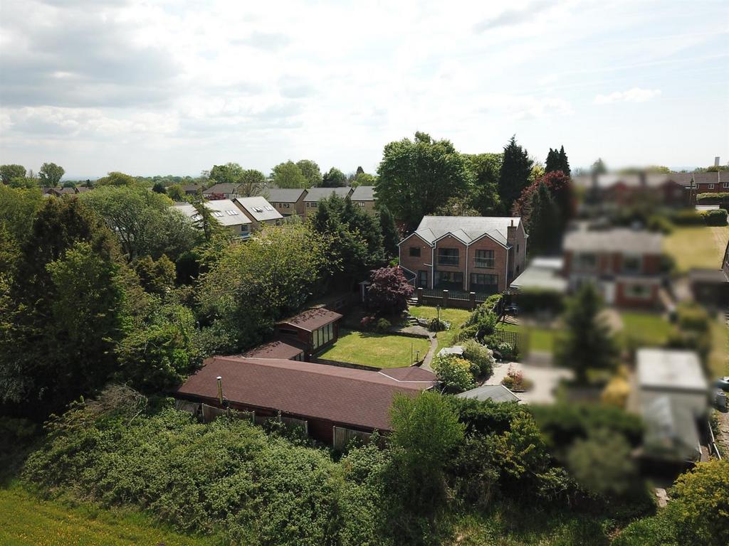 4 Ryecroft Drive, Westhoughton, Bolton, BL5 3 PW